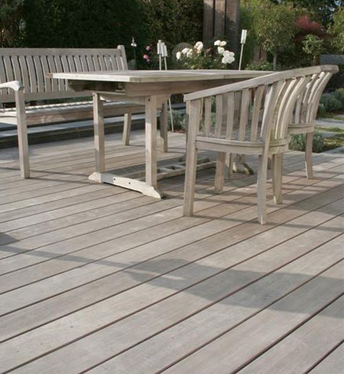 Terrassendiele Holz Dunkel Walaba vergraut Barth HolzLand Beese Unna Dortmund