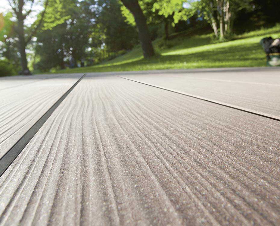 Terrassendiele WPC Oberfläche HolzLand Beese Unna Dortmund