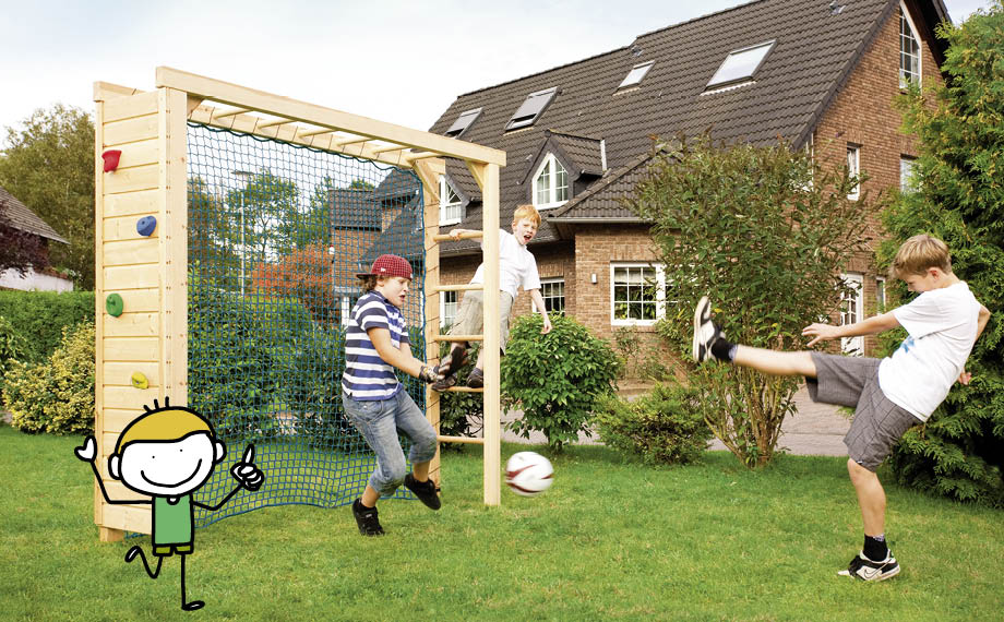 Spielgeräte im Garten: Fußballtor mit Kletterwand von HolzLand Beese in Unna (Raum Dortmund)