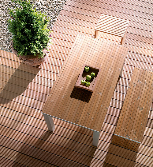 Terrassendielen Holz Bangkirai genutet von HolzLand Beese aus Unna bei Dortmund