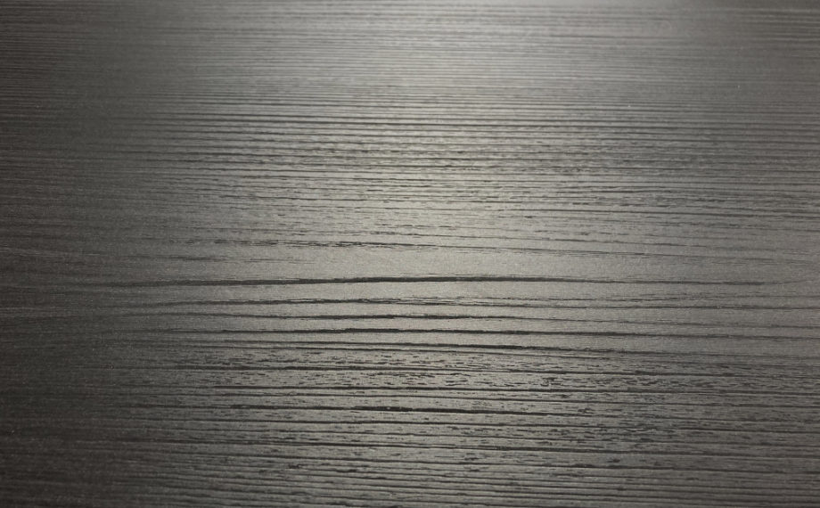CPL-Oberfläche Effekt Eiche Nero mit quer laufender Holzstruktur, HolzLand Beese Unna CPL-Oberfläche Effekt Eiche Nero mit quer laufender Holzstruktur, HolzLand Beese Unna