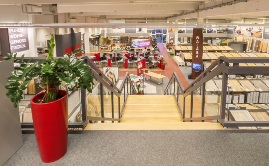 Ausstellung von oben, HolzLand Beese Unna Ausstellung von oben, HolzLand Beese Unna