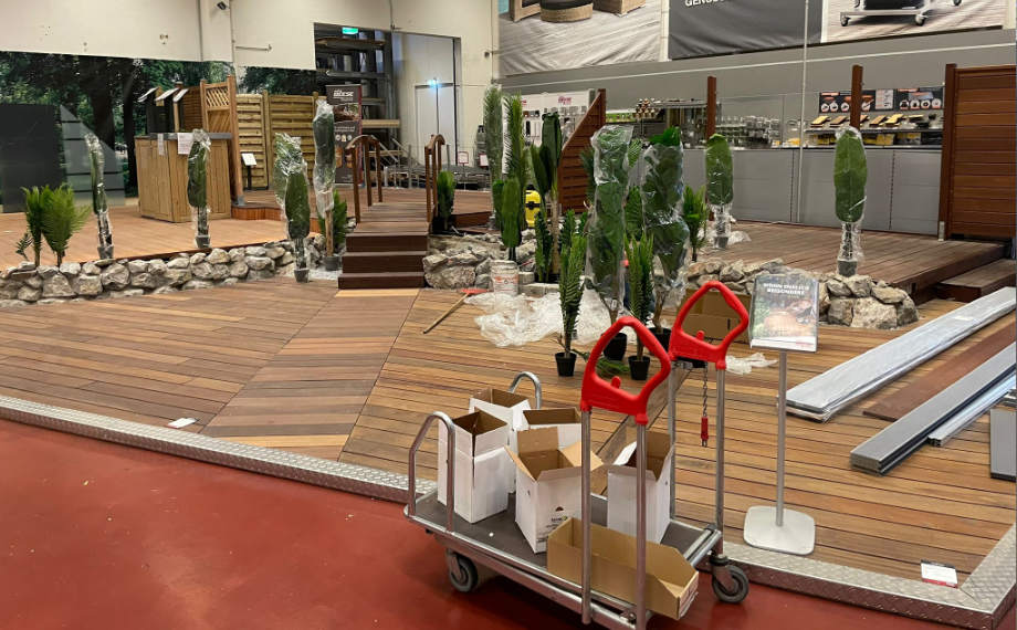 Teichbrücke, Ausstellung in Unna, HolzLand Beese