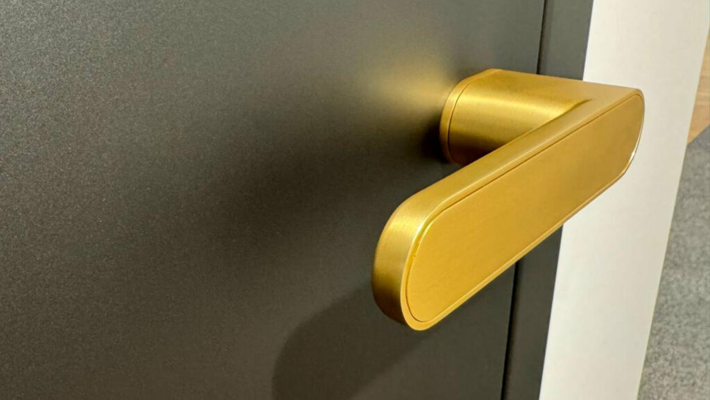 Minimo Türgriff in gold/matt | HolzLand Beese Unna