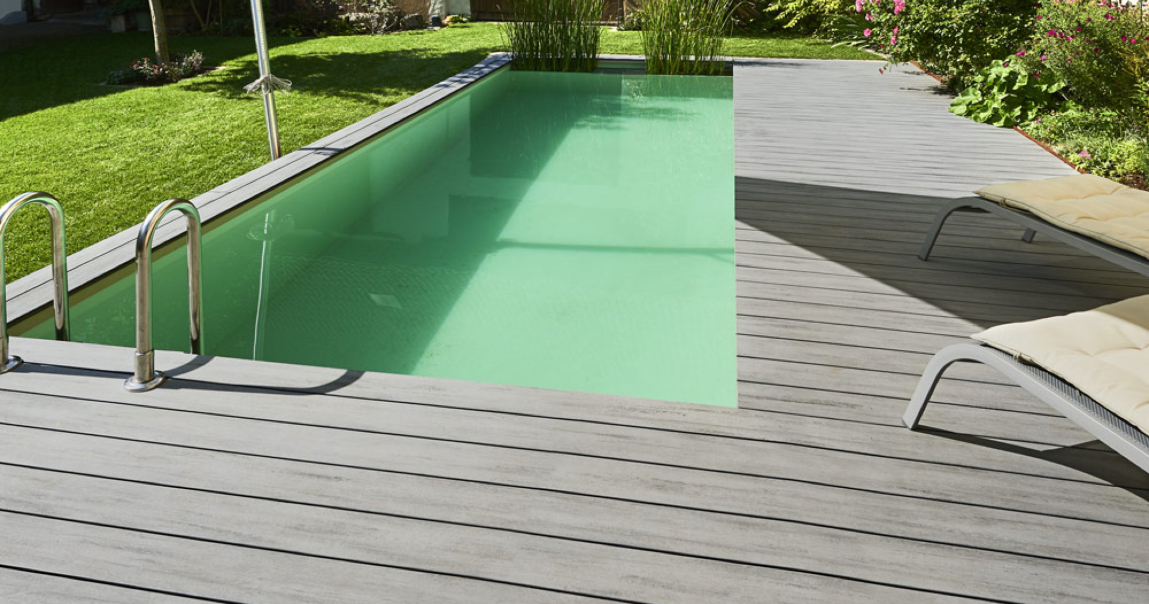 Recycelbare Terrassendielen rund um Pool | HolzLand Beese in Unna