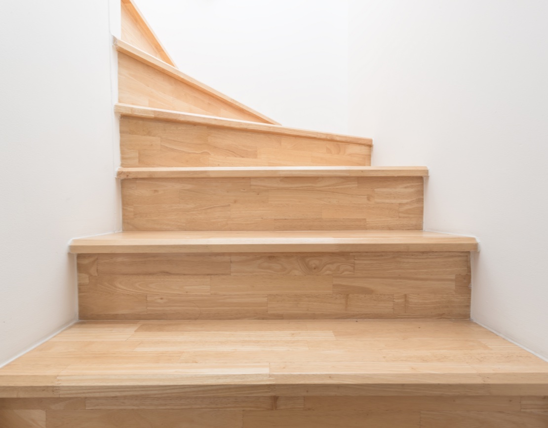 Maßangefertigte Holztreppe | HolzLand Beese Unna Maßangefertigte Holztreppe | HolzLand Beese Unna