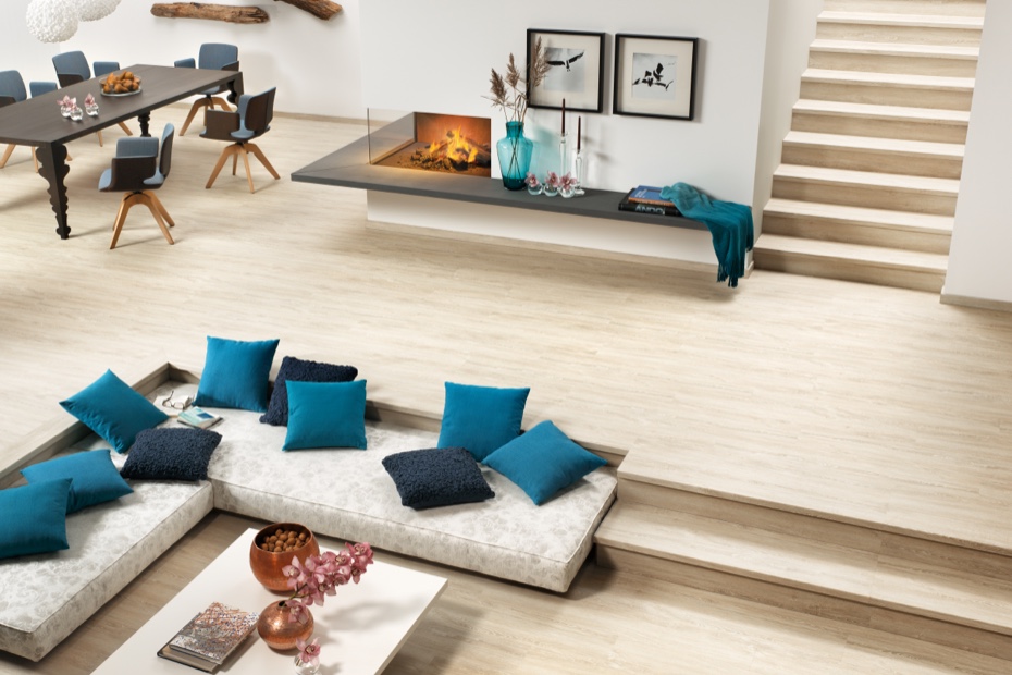 Holztreppe Tilo Ivory | HolzLand Beese Unna