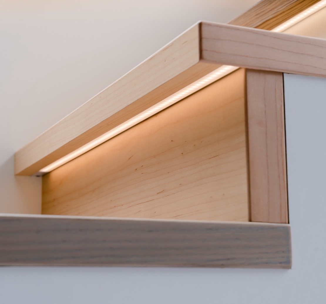 Treppenstufen aus Holz mit LEDs | HolzLand Beese Unna Treppenstufen aus Holz mit LEDs | HolzLand Beese Unna