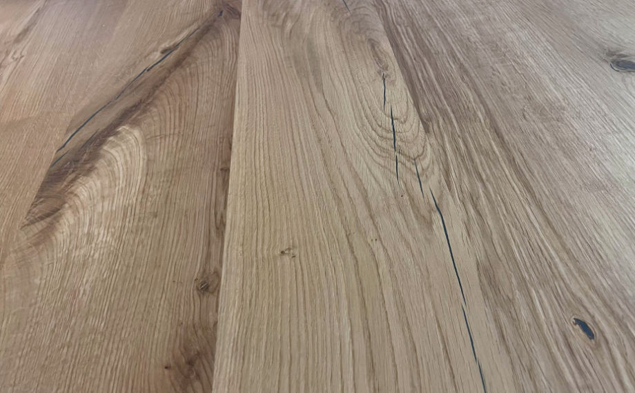 Gemasert und gekittet, Maserung Tischplatte, HolzLand Beese Unna