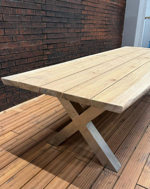 Outdoortisch mit Gestell in X-Form, HolzLand Beese Unna