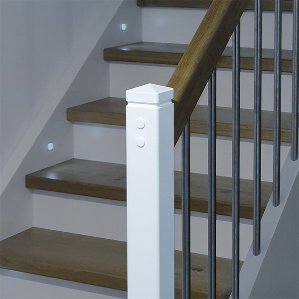 Schlichter Pfosten, passend zur Treppe | HolzLand Beese in Unna Schlichter Pfosten, passend zur Treppe | HolzLand Beese in Unna