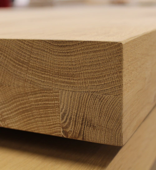 Referenz: Nahaufnahme von Holzplatte | HolzLand Beese in Unna