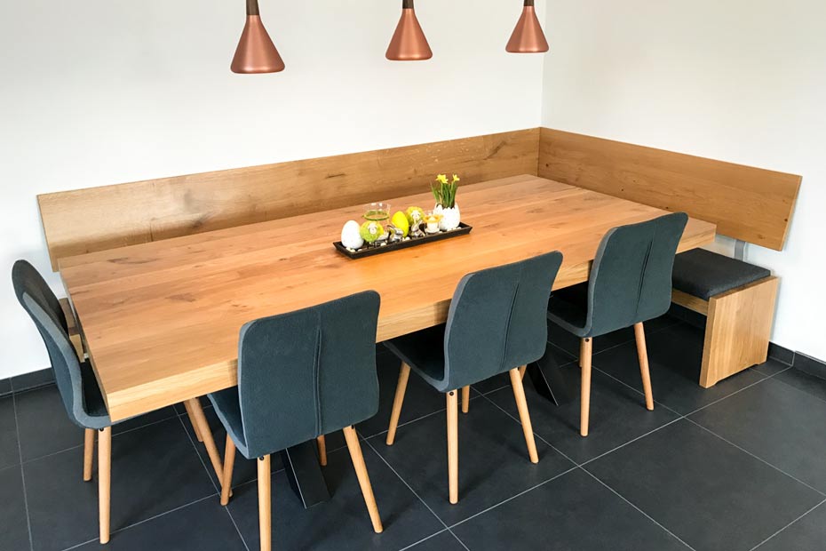 Referenz: Moderne Eckbank aus Holz | HolzLand Beese in Unna