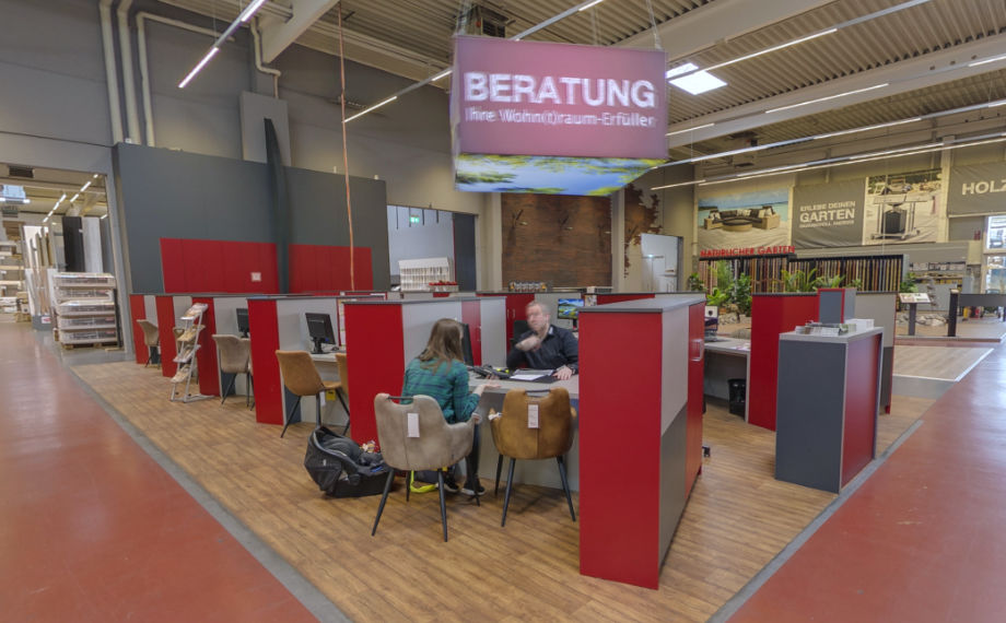 Das Beratungseck in der Ausstellung in Unna, HolzLand Beese