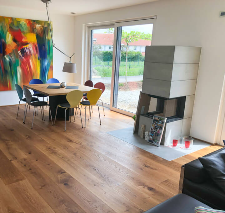 Referenz: Parkett rund um den Kamin | HolzLand Beese in Unna