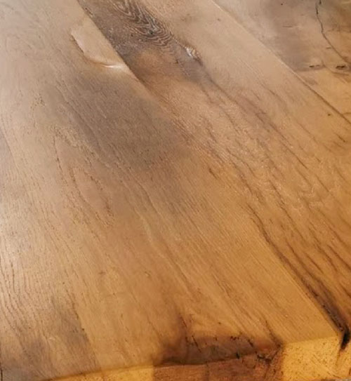 Detailansicht Holz bei Esstisch aus Altholz von HolzLand Beese aus der Nähe von Dortmund